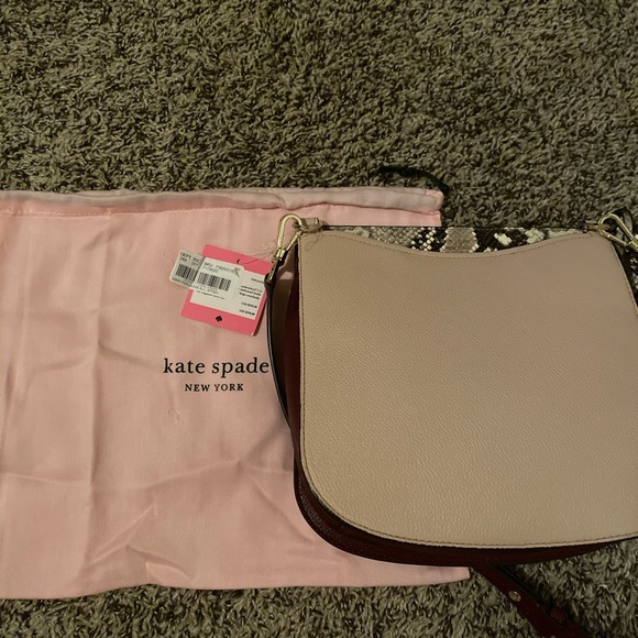 Kate spade crossbody - Picture 4 of 6